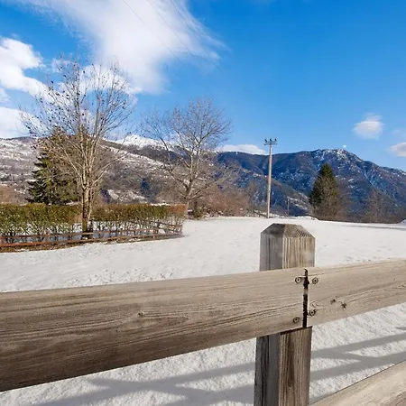 בית נופש Petite Maison Des Alpes מורגקס