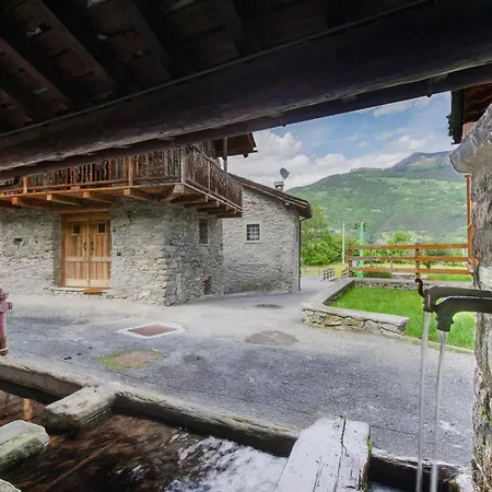 Petite Maison Des Alpes * Morgex